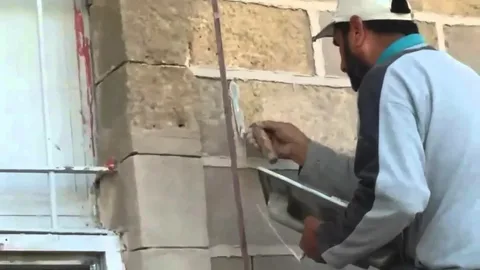 ترميم المنازل